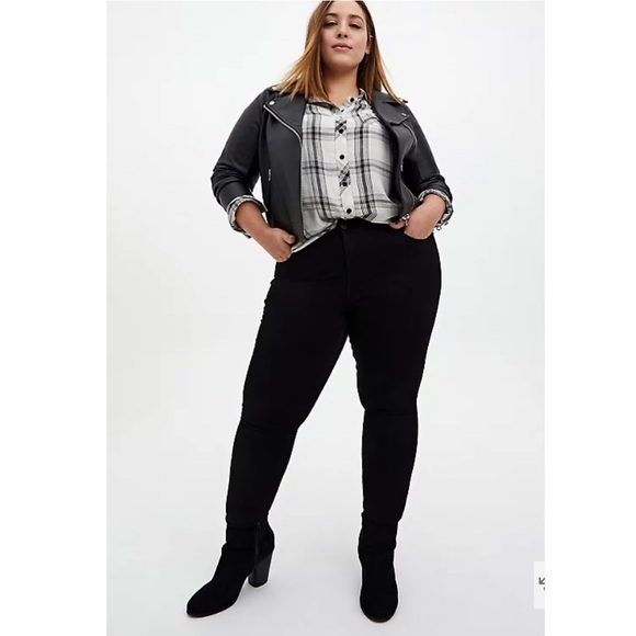 TORRID • Women’s White Plaid Twill Shirt Button Down Size 1X - Picture 7 of 8